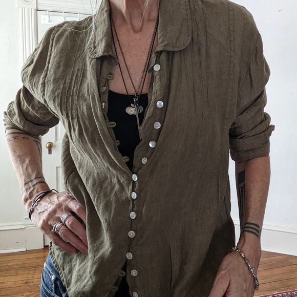 Breathe Clothing Blouse Sz L XL Washed Olive Handmade Linen Poet's Shirt Pleated - Picture 4 of 8
